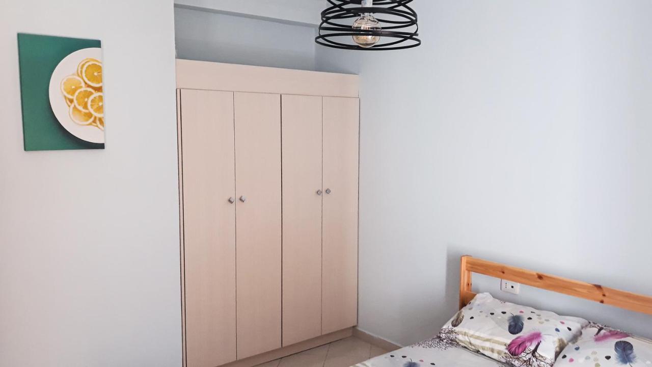 סרנדה Hotel Sea Breeze מראה חיצוני תמונה