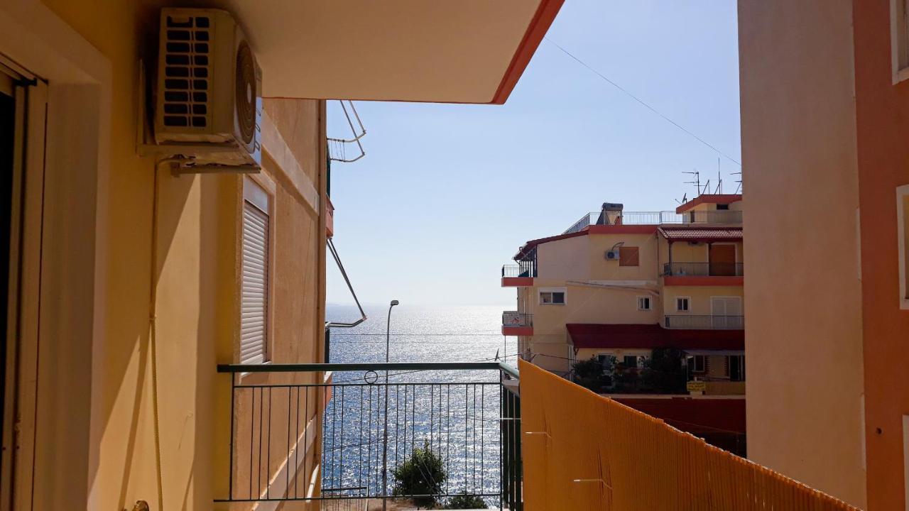 סרנדה Hotel Sea Breeze מראה חיצוני תמונה