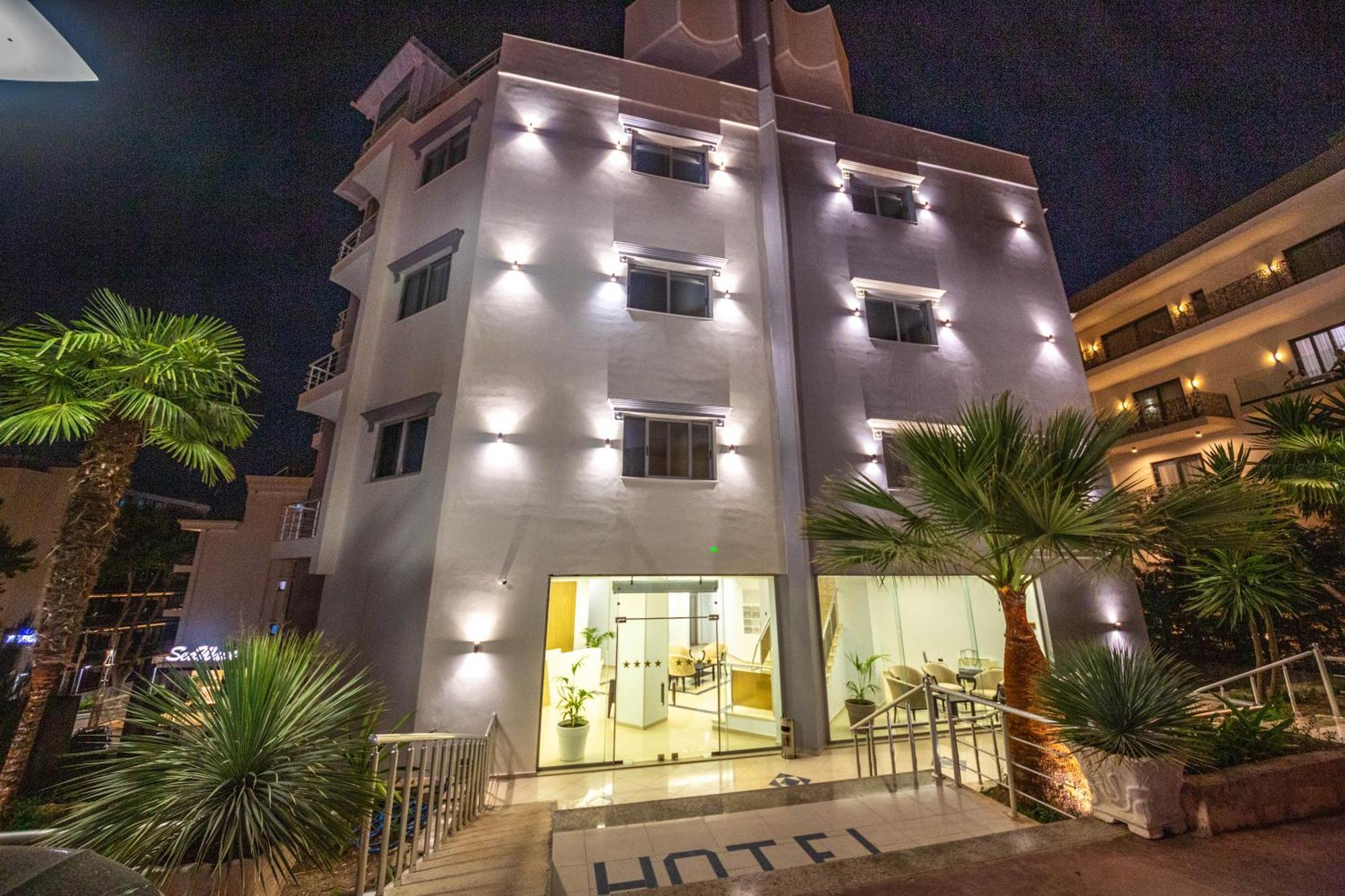 סרנדה Hotel Sea Breeze מראה חיצוני תמונה